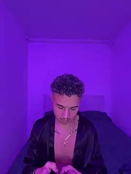 Show de Enzo_Luxury na webcam