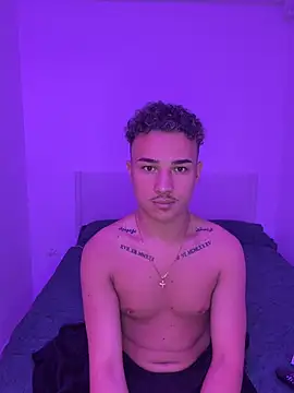 Enzo_Luxury Webcamshow