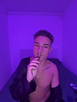 Enzo_Luxury Webcam show