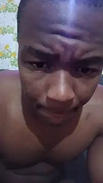Show modela Sexxxxyboy678 na web-kameri