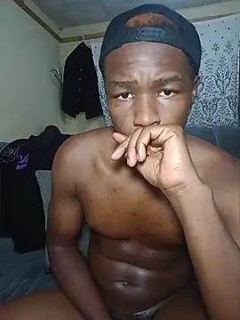 Sexxxxyboy678: διαδικτυακό σόου στην κάμερα