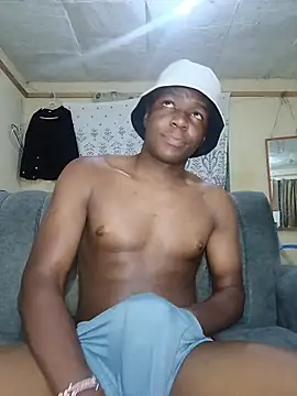 Sexxxxyboy678 在線直播表演