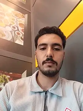 expatriates Adlı Modelin Web Kamerası Şovu