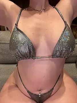Chat XXX en directo de MissCherryXo