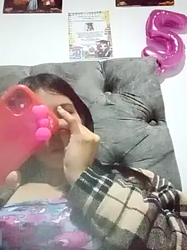 BigbuttBrooklyn_ 网络视讯表演