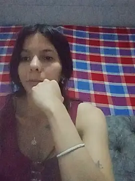 BigbuttBrooklyn_ Show in webcam