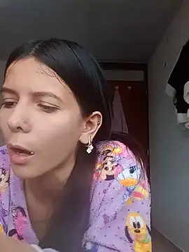 BigbuttBrooklyn_ Adlı Modelin Web Kamerası Şovu