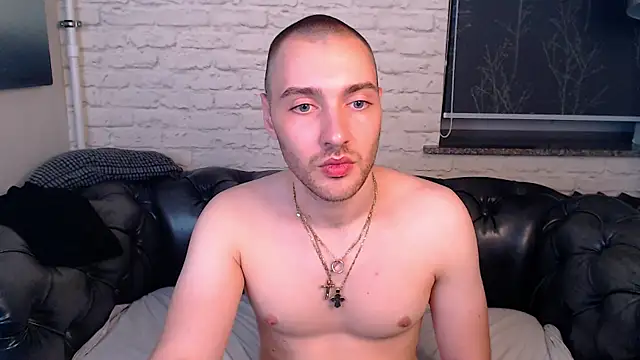 Show modela Mark_Venom na web-kameri