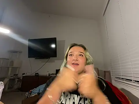 צ'אט XXX בשידור חי של AinsleyTeal