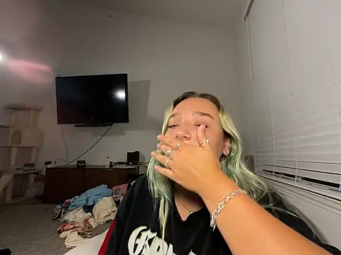 Chat +18 de AinsleyTeal ao vivo