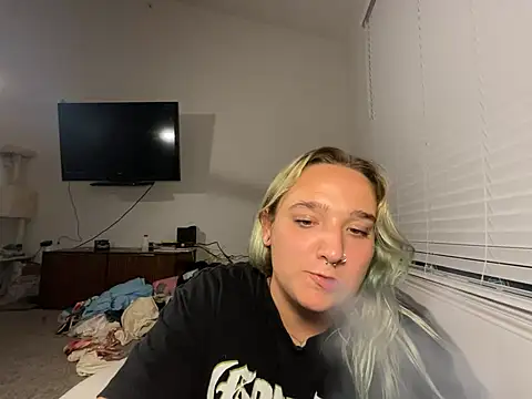 Chat XXX en directo de AinsleyTeal