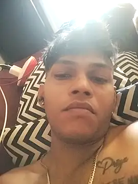 bigthickjunk Show in webcam