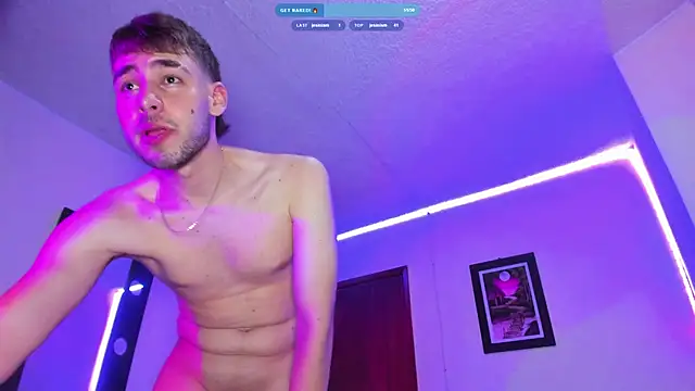 Pokazy przed kamerką – YourGirlfriendsFavorite