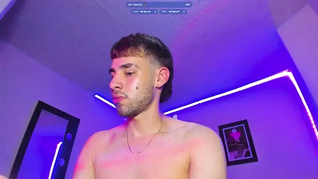 YourGirlfriendsFavorite's Webcam Show