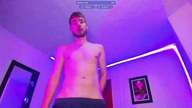 YourGirlfriendsFavorite Webcam show