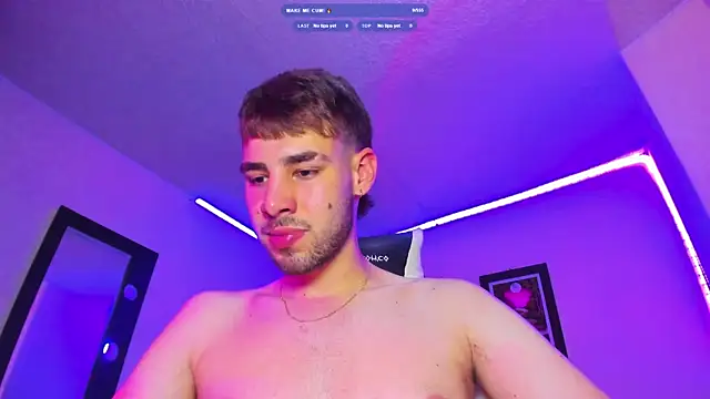 YourGirlfriendsFavorite webkamerás műsora