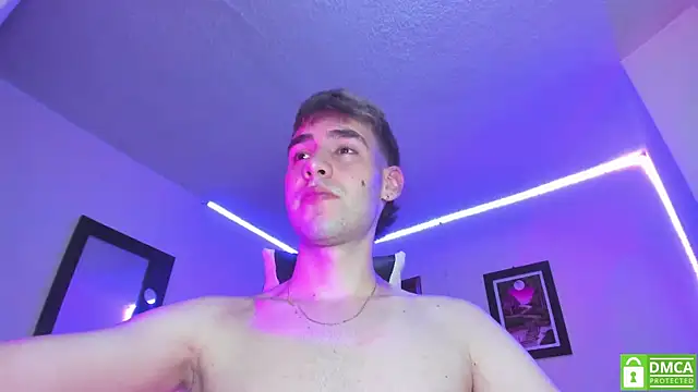 YourGirlfriendsFavorite Webcamshow