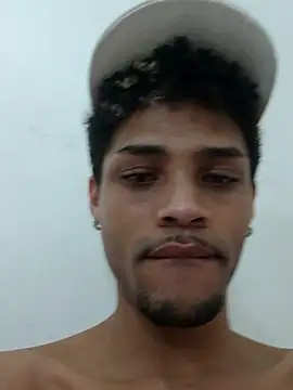 Ryan_Duppont Show in webcam