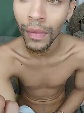 Show modela Ryan_Duppont na web-kameri