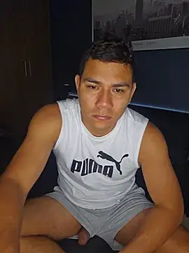 Alejandroxxxof Webcam Show