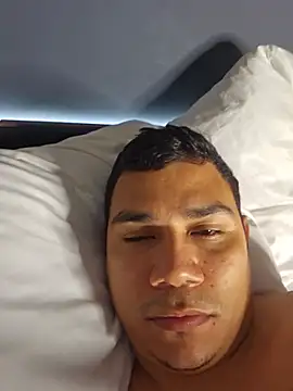 Alejandroxxxof Webcam show