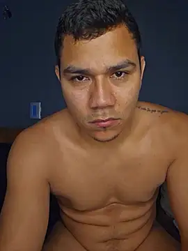 Chat XXX ao vivo de Alejandroxxxof
