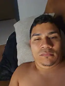 Show de Alejandroxxxof na webcam