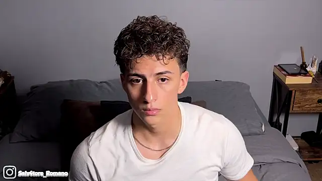 salvatore_romanoon Webbikameraesitys