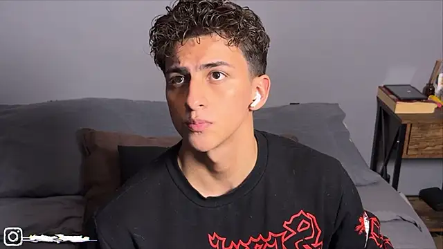 Show modela salvatore_romanoo na web-kameri