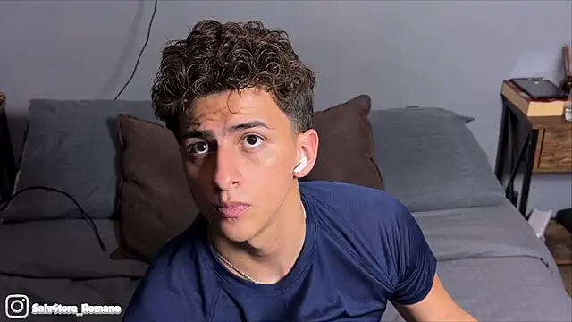salvatore_romanoo Pertunjukan Webcam