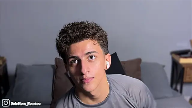 salvatore_romanoo Show Webcam