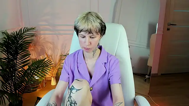 Senpai_Sins – webcam-show