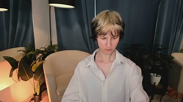 Senpai_Sinsn Webbikameraesitys