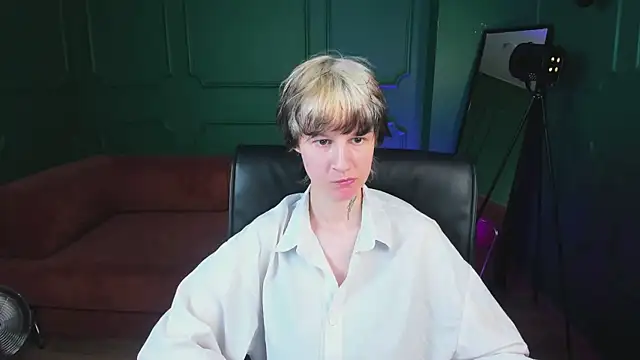 Senpai_Sins Webcam-Show