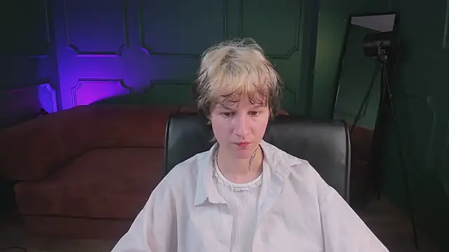 Senpai_Sins Webcamshow