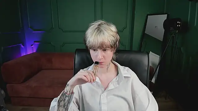 Senpai_Sins লাইভ XXX চ্যাট