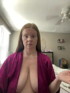 Scarlett_Hart1010's Webcam Show
