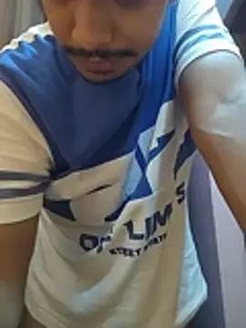 big_cock_9inchess Show Webcam