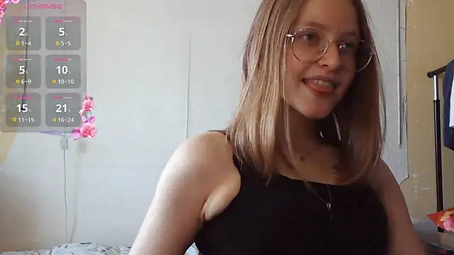 WinifredLunney's Live XXX Chat