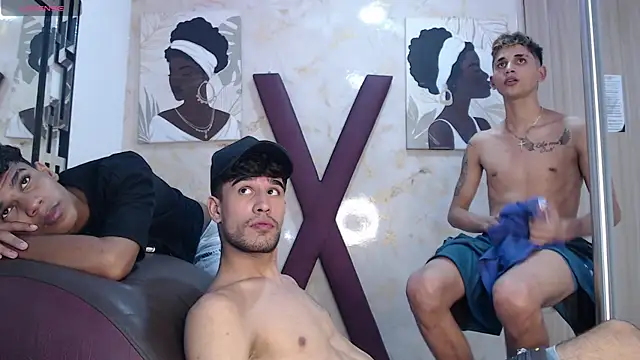SUCKING_LOVER1 webkamerás műsora