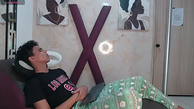 SUCKING_LOVER1 Pertunjukan Webcam
