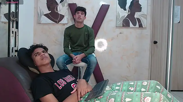 SUCKING_LOVER1 Adlı Modelin Web Kamerası Şovu