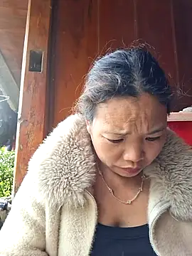Bini-ll – live chatrum