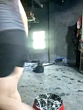 Živý XXX chat Bini-ll