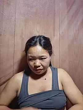 Bini-ll's Live XXX Chat