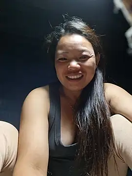 Bini-ll's Live XXX Chat