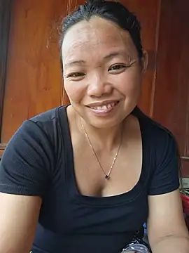 Bini-ll's Webcam Show