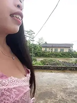 Hikomy- Pertunjukan Webcam