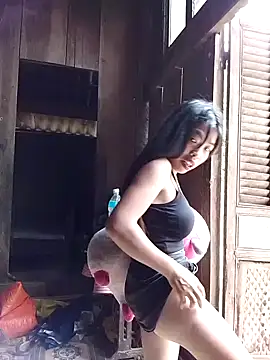 Hikomy- – webcam-show