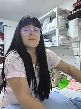 Louise_0105 Webcamshow